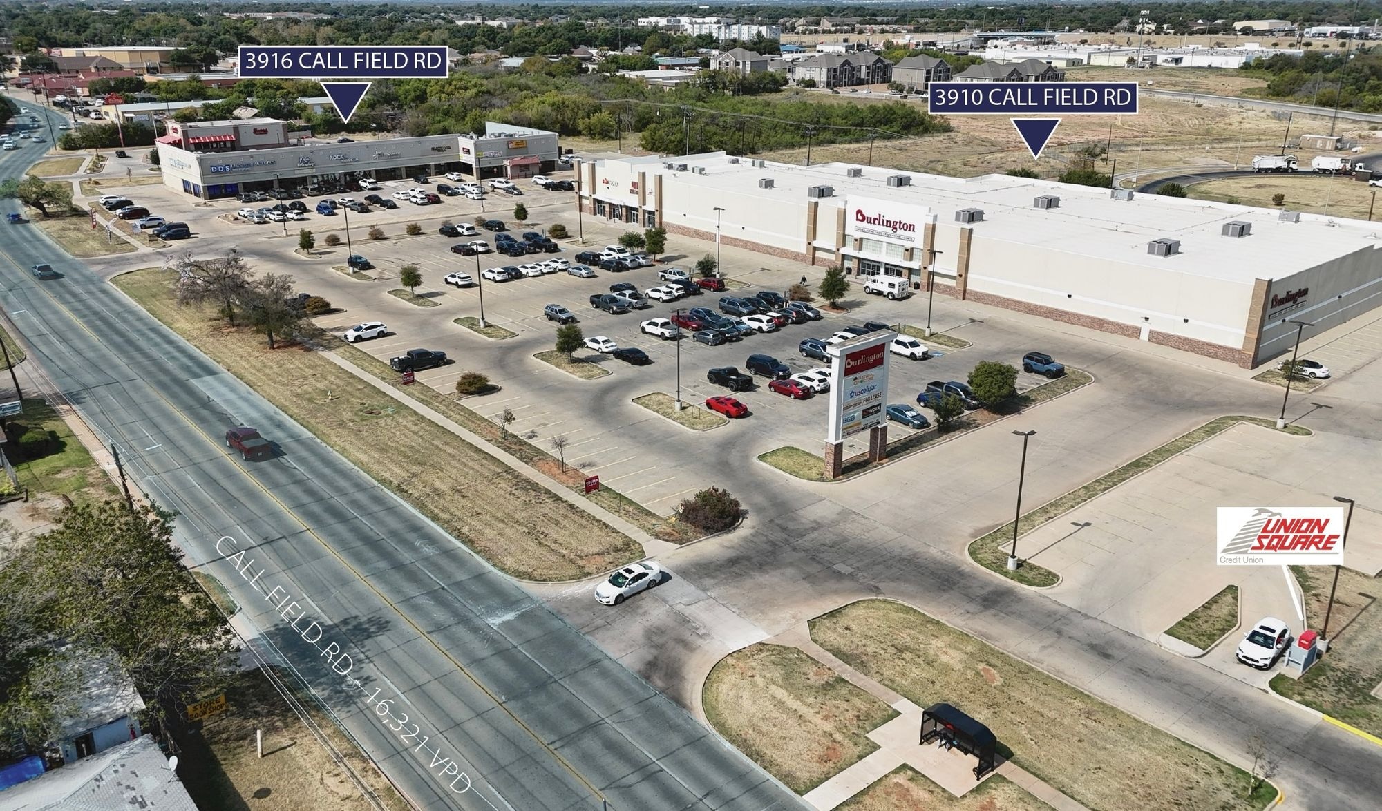 Town Square Shopping Center portfolio of 2 properties for sale on LoopNet.ca Building Photo- Image 1 of 6