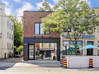 Plus de détails pour 688 Mt Pleasant Rd, Toronto, ON - Vente au détail à vendre