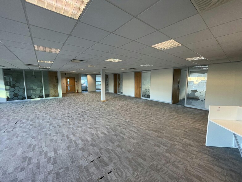 Silver Fox Way, Newcastle Upon Tyne for lease - Building Photo - Image 3 of 14