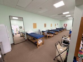 5055 S Congress Ave, Lake Worth, FL for lease Interior Photo- Image 2 of 6