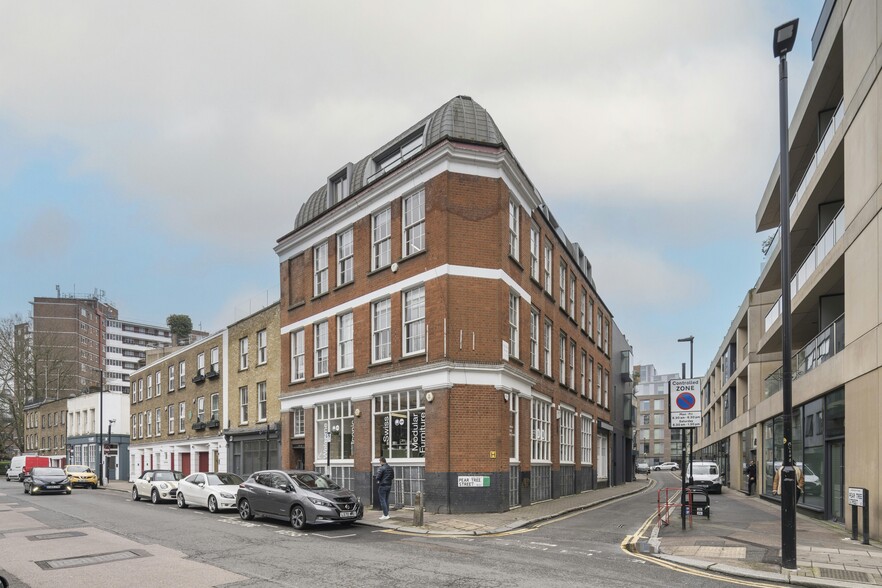 49-51 Central St, London for lease - Building Photo - Image 3 of 9