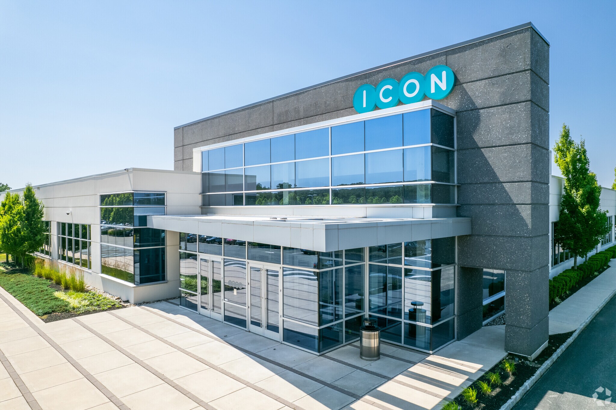 731 Arbor Way, Blue Bell, PA à louer Photo du bâtiment- Image 1 de 8