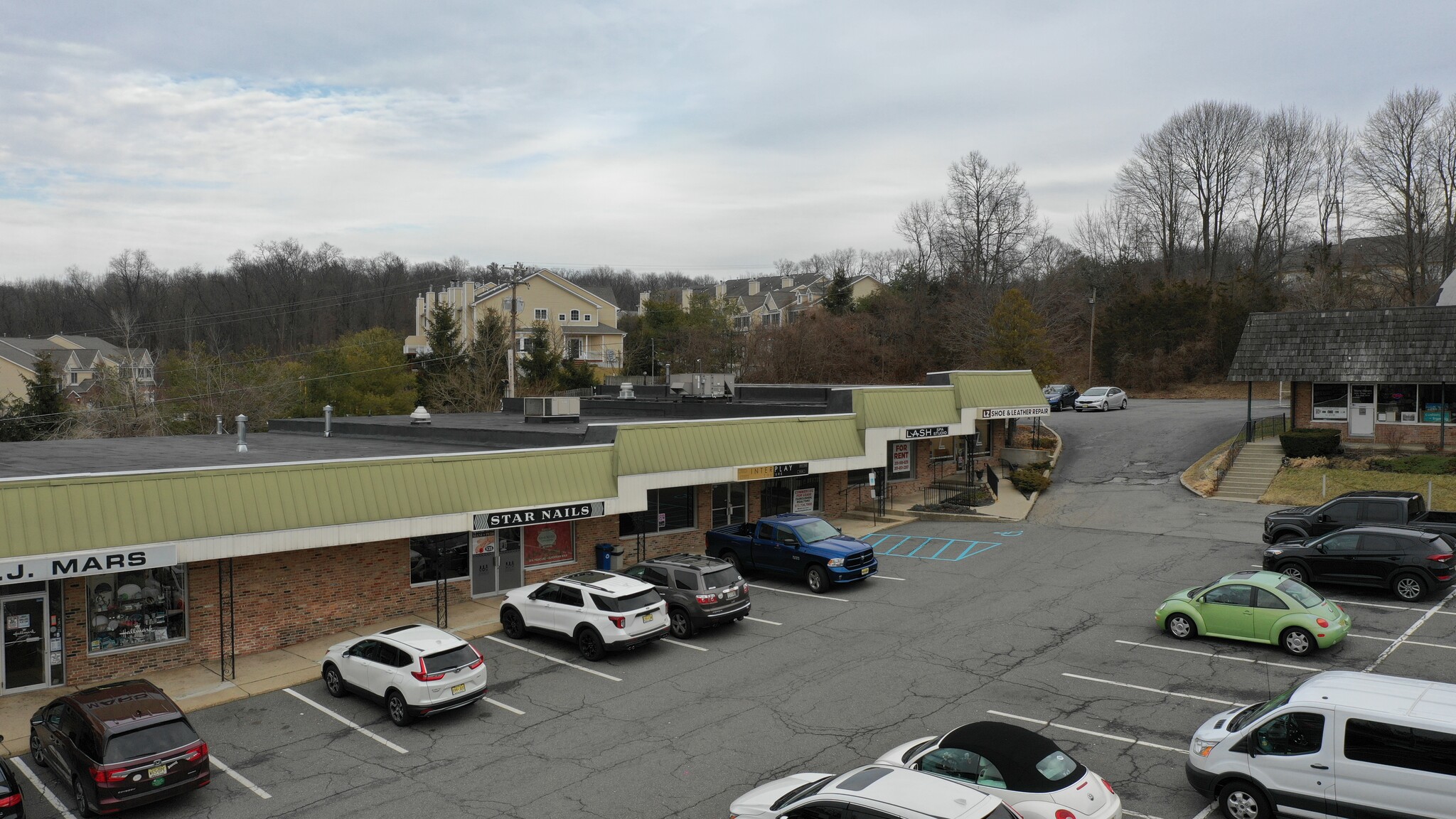 37 Theatre Ctr, Sparta, NJ for sale Primary Photo- Image 1 of 9