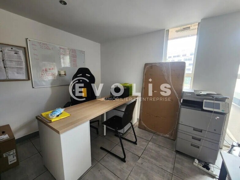 Flex dans Saint-Priest à louer - Photo intérieure - Image 2 de 15