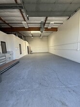 5729 Sonoma Dr, Pleasanton, CA for lease Interior Photo- Image 2 of 7