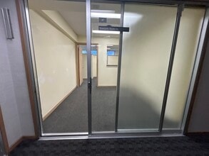 3525 W Peterson Ave, Chicago, IL for lease Building Photo- Image 2 of 7