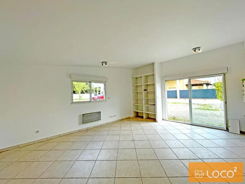 1B Chemin Gaylar, Cugnaux for lease - Interior Photo - Image 2 of 18