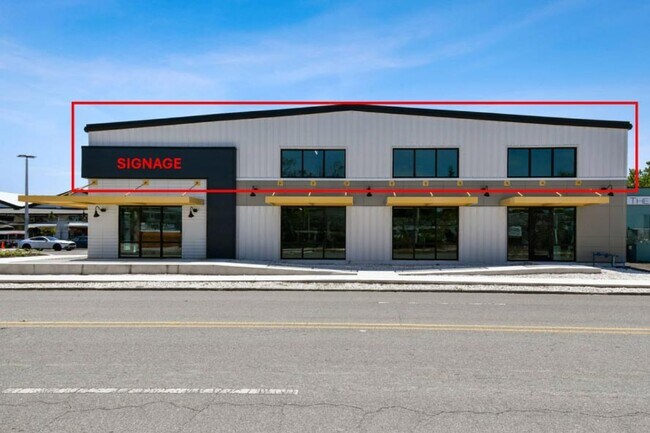 Plus de détails pour 2400 5th Ave S, Saint Petersburg, FL - Bureau, Industriel à louer