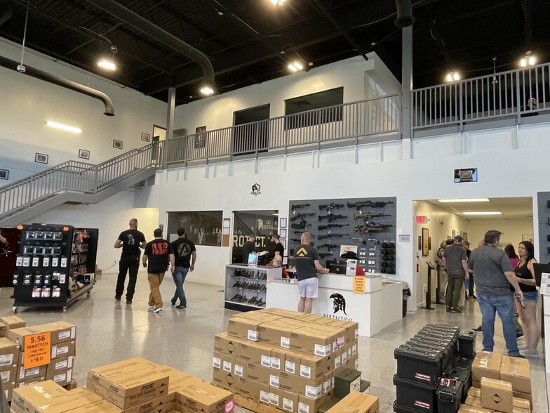 227 E Crossroads Blvd, Saratoga Springs, UT for sale - Interior Photo - Image 3 of 16