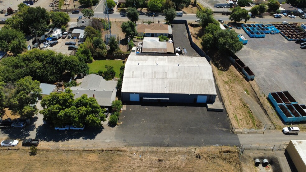 7120 McCurdy Ln, Sacramento, CA for sale - Building Photo - Image 2 of 9