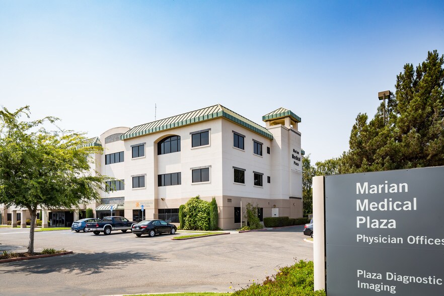 525 E Plaza Dr, Santa Maria, CA à louer - Photo du bâtiment - Image 2 de 4