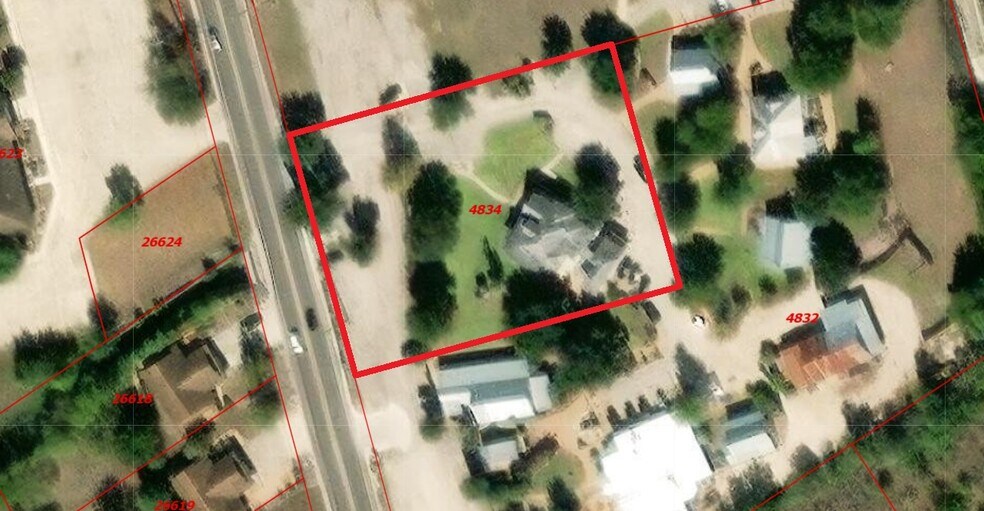 830, 832, & 870 Gruene Road, New Braunfels, TX for sale - Building Photo - Image 3 of 19