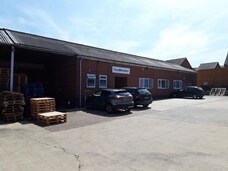 Plus de détails pour 103a Bath St, Market Harborough - Industriel à louer