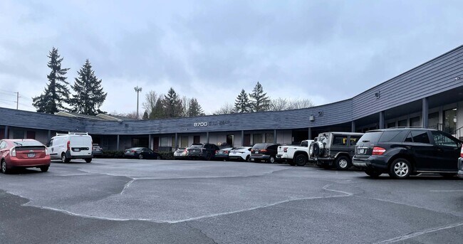 Plus de détails pour 8700 SW Barbur Ct, Portland, OR - Bureau, Bureau/Commerce de détail à louer