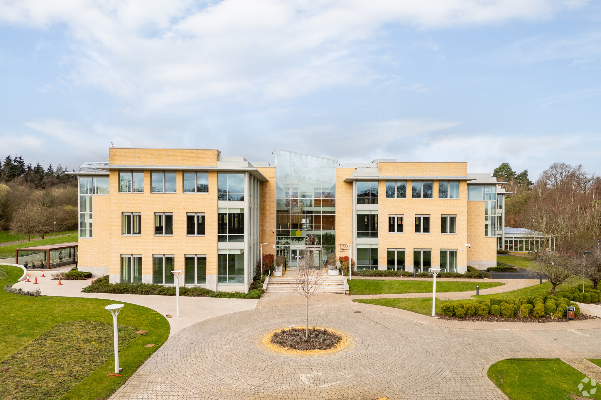 1000 Hillswood Park, Chertsey à vendre Photo principale- Image 1 de 1