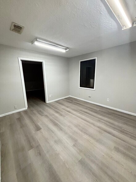 8922 Frey, Houston, TX à louer - Photo intérieure - Image 2 de 12