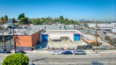 1565 Knowles Ave, Los Angeles, CA - Aerial  map view