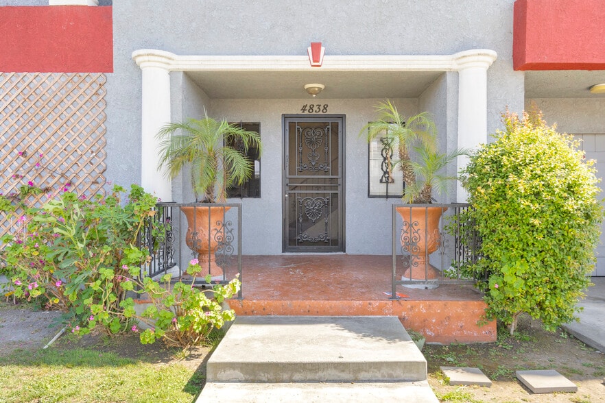 4838 W 118th St, Hawthorne, CA for sale - Building Photo - Image 2 of 19
