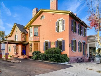 Plus de détails pour 25 S Main St, Pittsford, NY - Vente au détail à louer