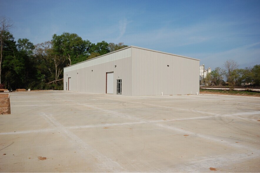 26515 Border St, Spring, TX à vendre - Photo du bâtiment - Image 2 de 10