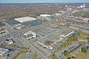 Westgate Shopping Center - Loft