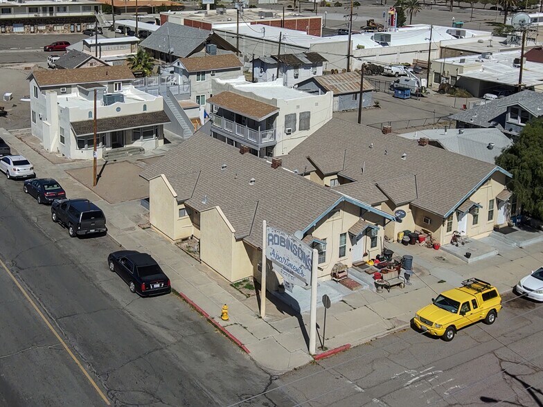 222 F St, Needles, CA à vendre - Photo principale - Image 1 de 29