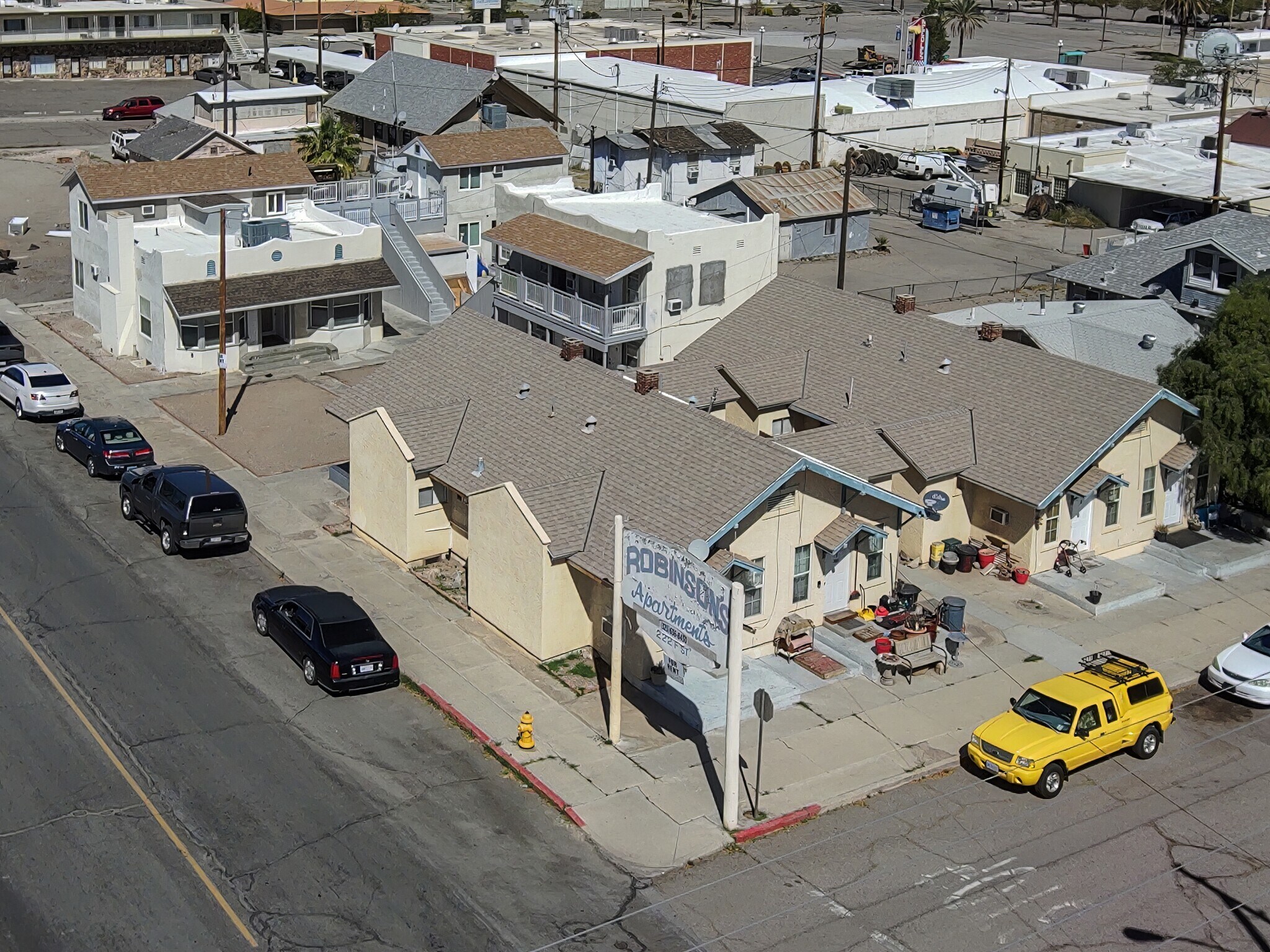 222 F St, Needles, CA à vendre Photo principale- Image 1 de 30