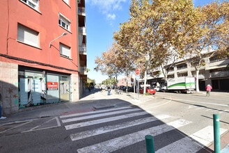 Commerce de détail dans Vilanova i la Geltrú, Barcelona à louer Photo intérieure- Image 2 de 23
