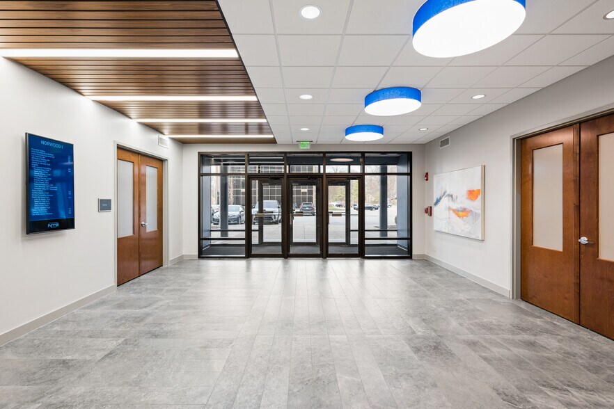 7410 New La Grange Rd, Louisville, KY à louer - Photo intérieure - Image 3 de 19