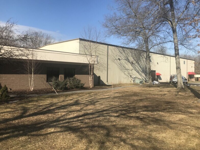 299 Industrial Park Rd, Middletown, CT à louer - Photo principale - Image 1 de 12