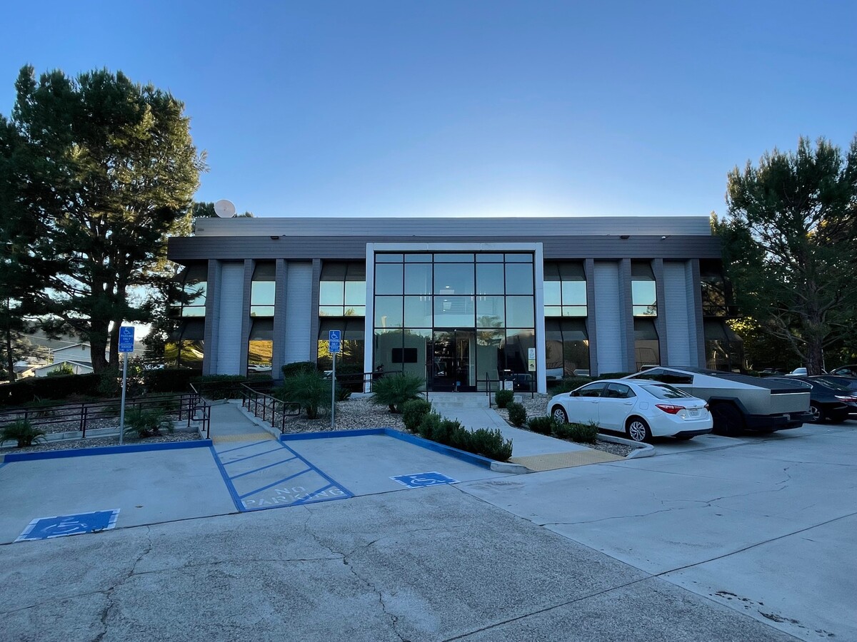 3333 S Brea Canyon Rd, Diamond Bar, CA 91765 - Unit 125 - - Interior Photo - Image 1 of 18