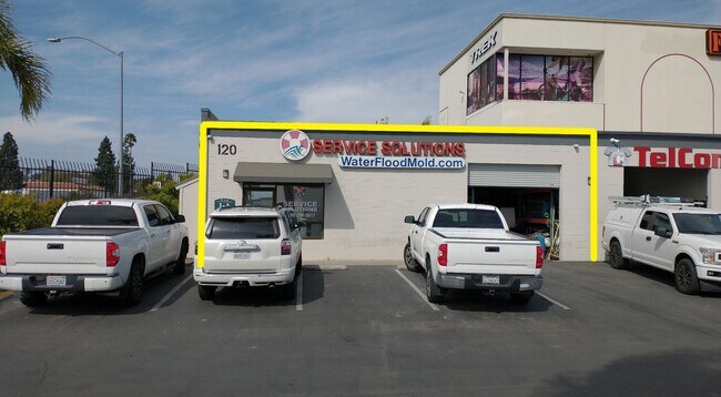 Plus de détails pour 120 N Pacific St, San Marcos, CA - Industriel à louer