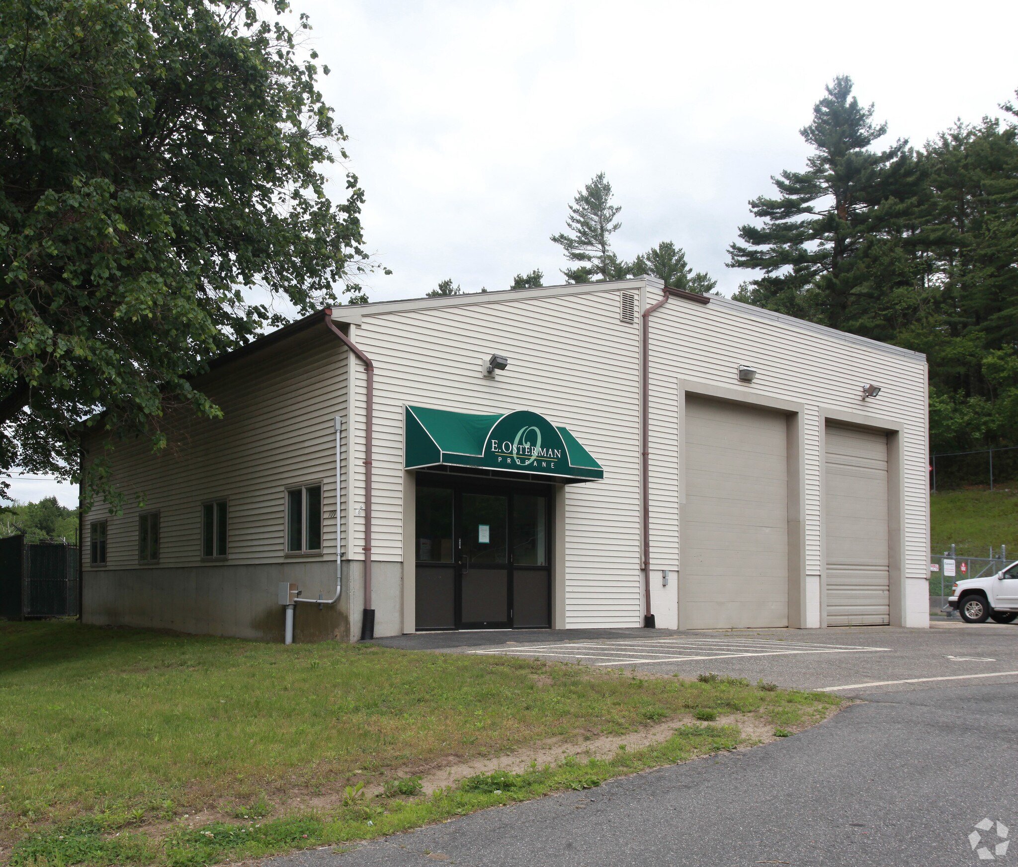 109 Gilbertville Rd, Ware, MA à vendre Photo principale- Image 1 de 5