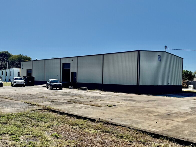 25 Burley Dr, Hartsville, TN for lease - Building Photo - Image 2 of 11