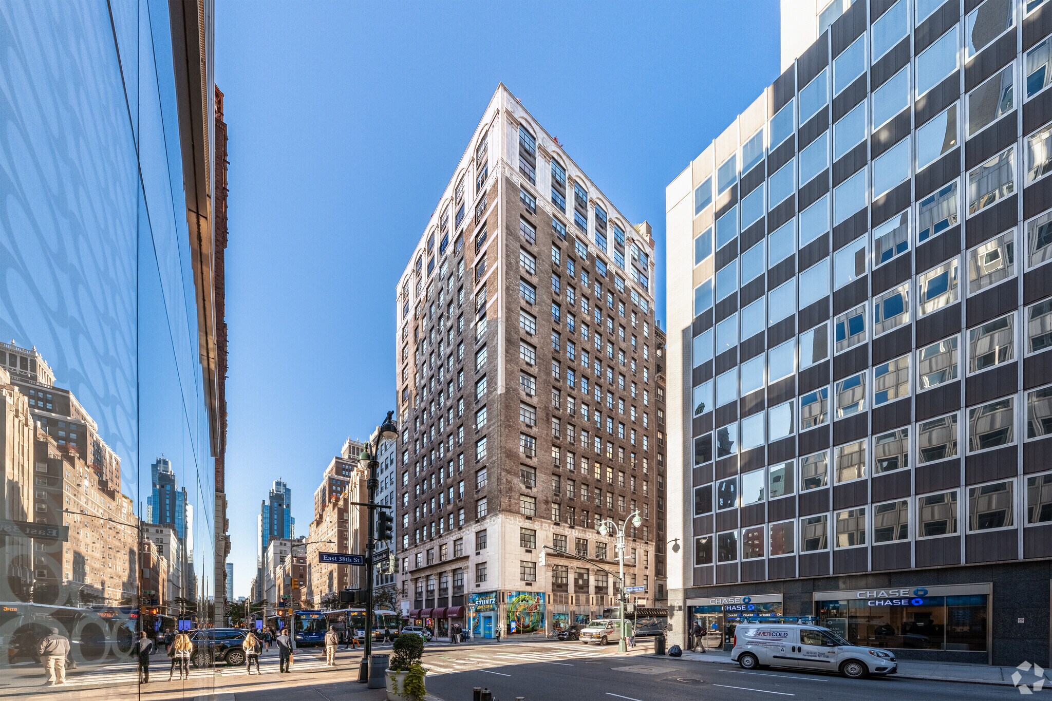 242-246 Madison Ave, New York, NY for lease Primary Photo- Image 1 of 7