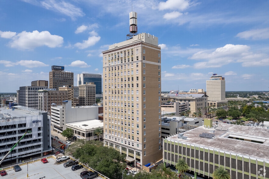 11 E Forsyth St, Jacksonville, FL à louer - Photo principale - Image 1 de 15