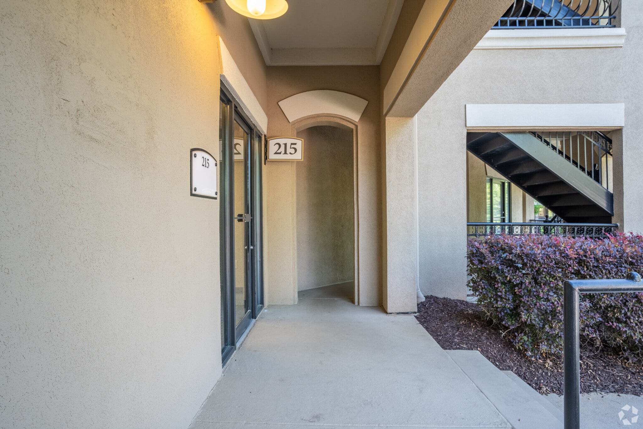 1121 Johnson Ferry Rd, Marietta, GA for lease Building Photo- Image 1 of 6