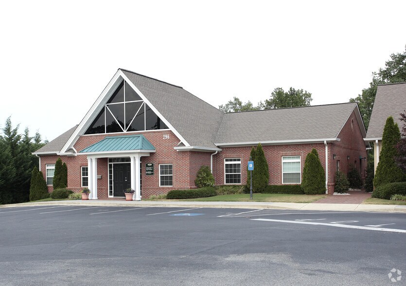 296 Merchants Sq, Dallas, GA à vendre - Photo du bâtiment - Image 2 de 5