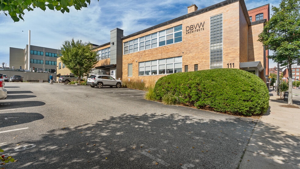 111 Chestnut St, Providence, RI for lease - Building Photo - Image 3 of 36