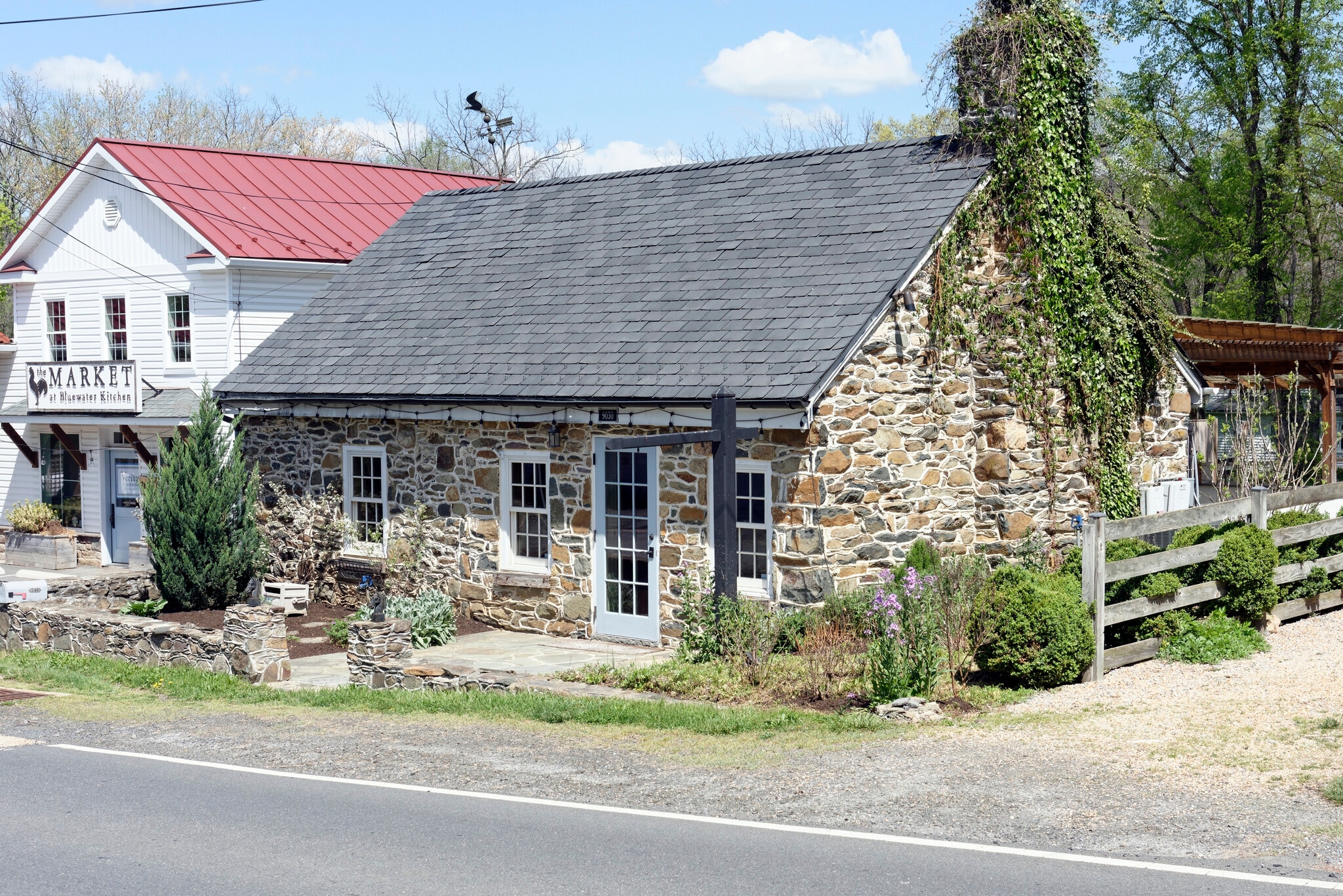 9030 John S Mosby Hwy, Upperville, VA for lease Building Photo- Image 1 of 16