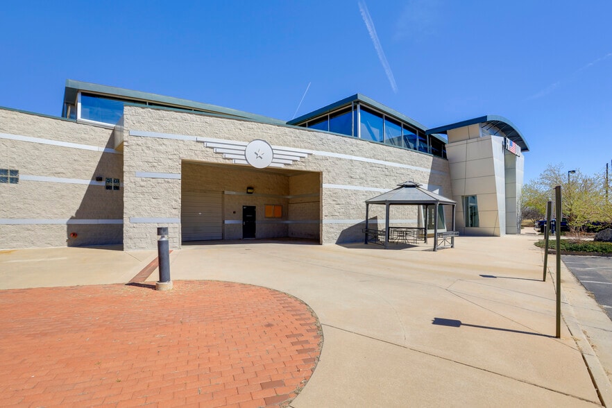 2885 W County Line Rd, Littleton, CO for sale - Building Photo - Image 3 of 60