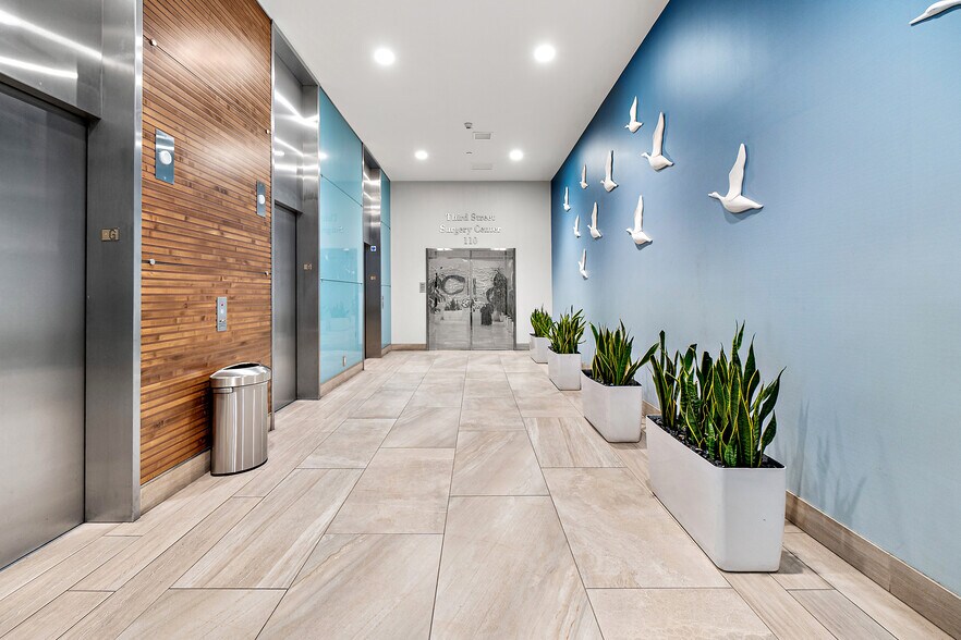 420 E 3rd St, Los Angeles, CA à louer - Photo du bâtiment - Image 3 de 4