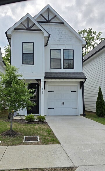 525 Taffy Way, Hermitage, TN for sale - Primary Photo - Image 1 of 1