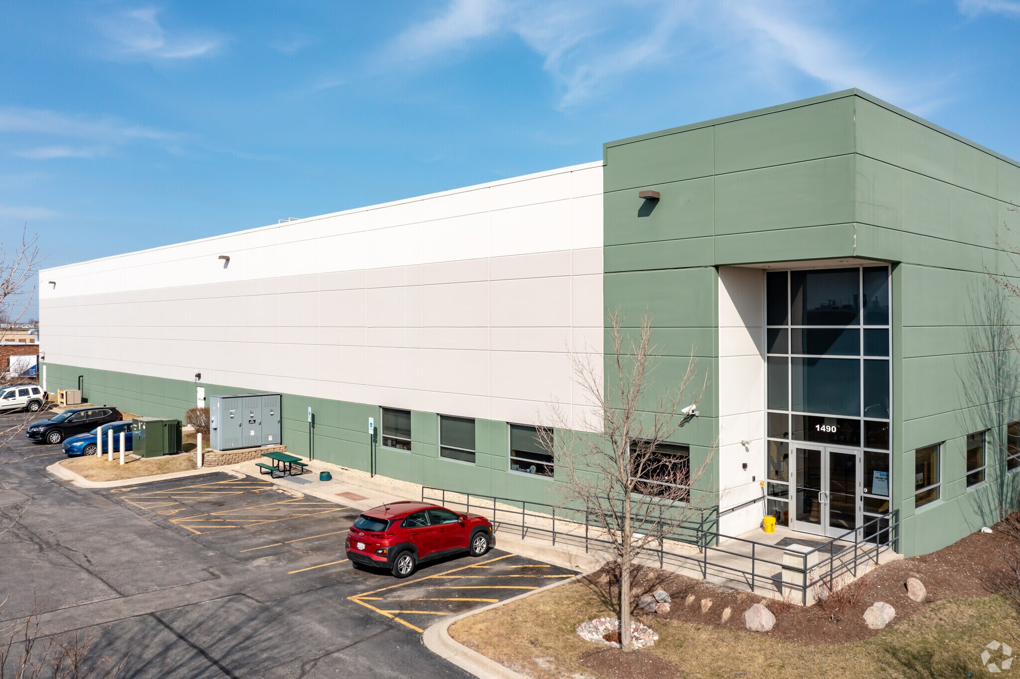 1490 Chase Ave, Elk Grove Village, IL for lease Primary Photo- Image 1 of 7