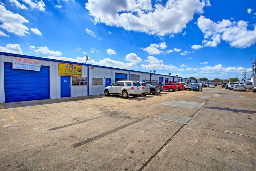 11450 Bissonnet St, Houston, TX for lease - Building Photo - Image 3 of 26