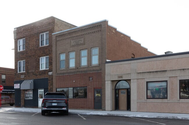 More details for 115 1st St W, Milaca, MN - Office/Retail, Retail for Lease