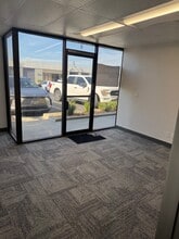 14946 Shoemaker Ave, Santa Fe Springs, CA à louer Photo intérieure- Image 2 de 5