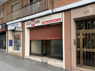 Plus de détails pour Multi-résidentiel à vendre