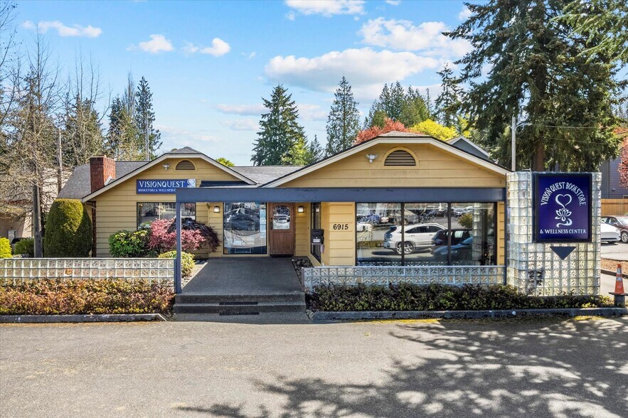 6915 Evergreen Way, Everett, WA à vendre - Photo du bâtiment - Image 2 de 35