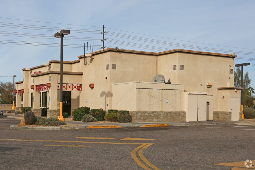 875 S Val Vista Dr, Gilbert, AZ à louer - Photo du bâtiment - Image 2 de 6
